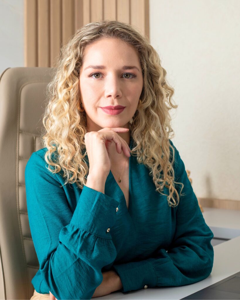 Advogada Previdenciária Evellyn Perez Prado
